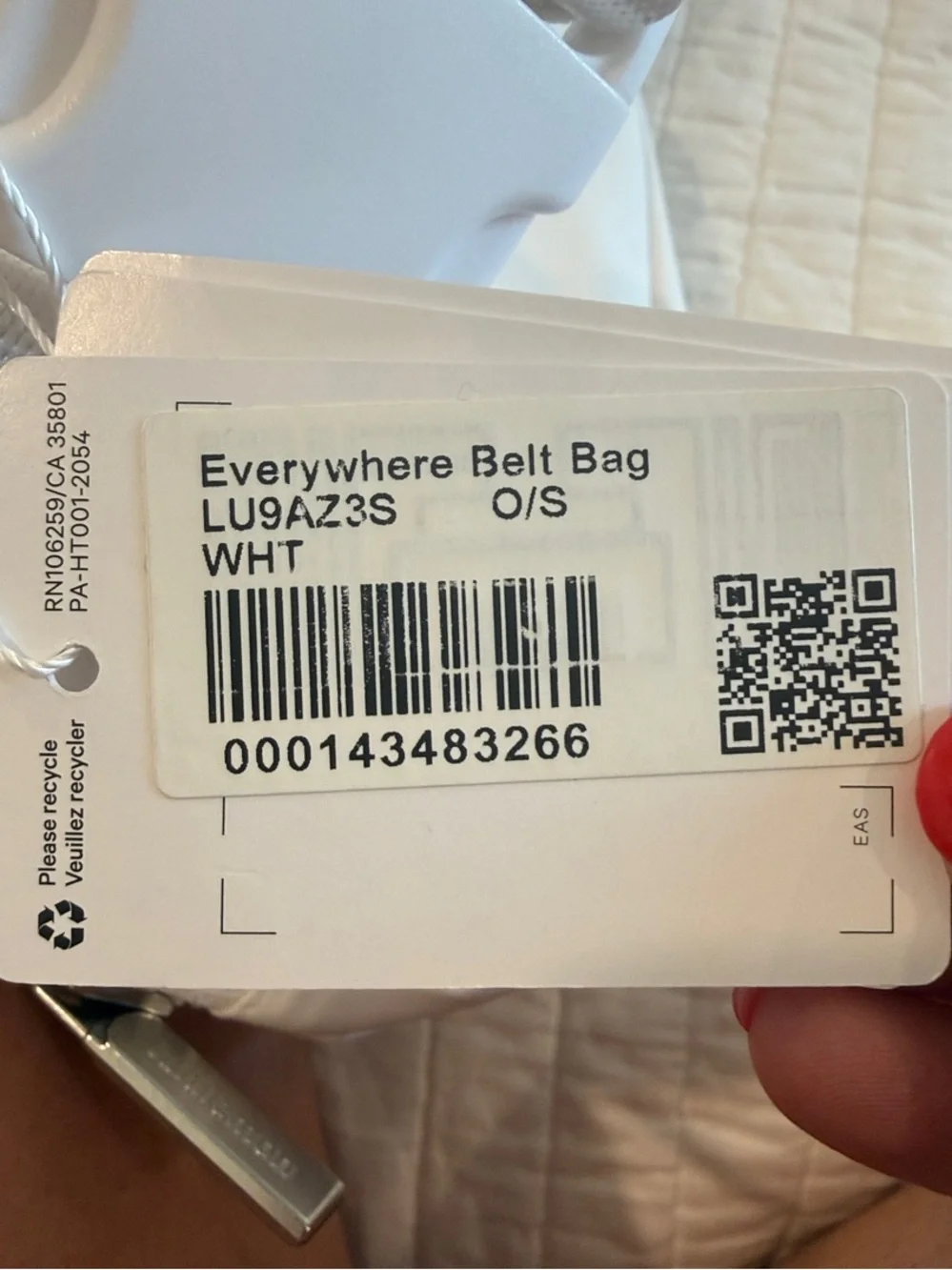 Lululemon Everywhere Belt Bag – White